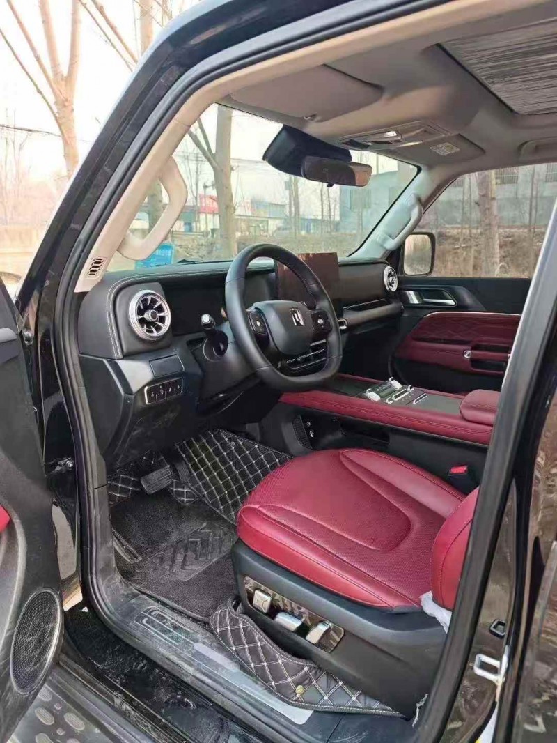 烟台25年长城汽车坦克5