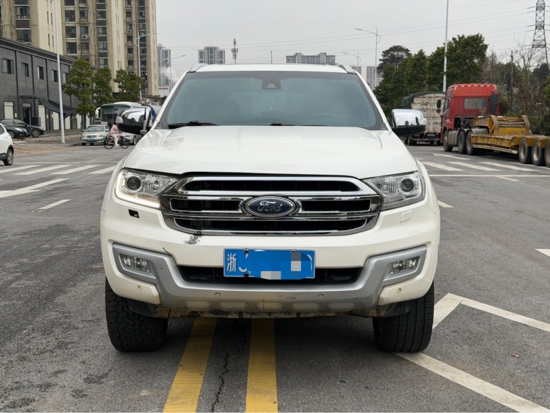 岳阳18年福特撼路者1