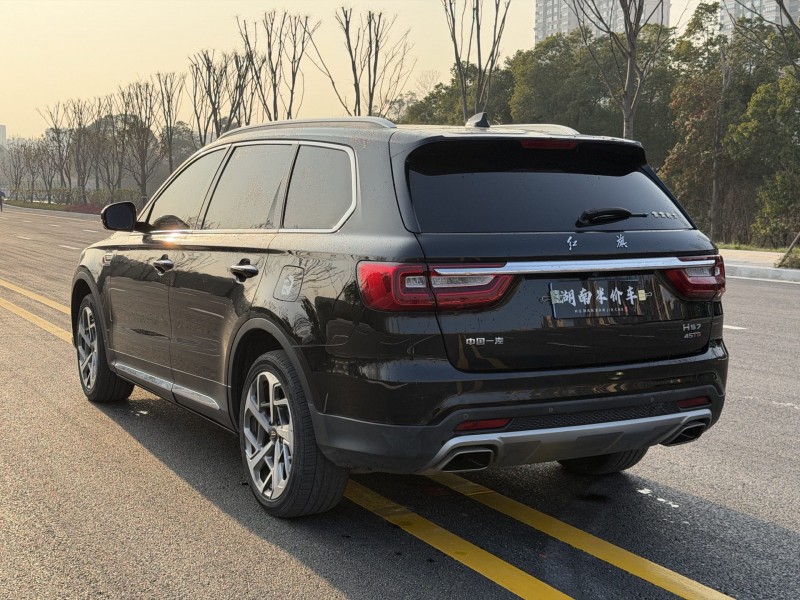 岳阳22年红旗HS75