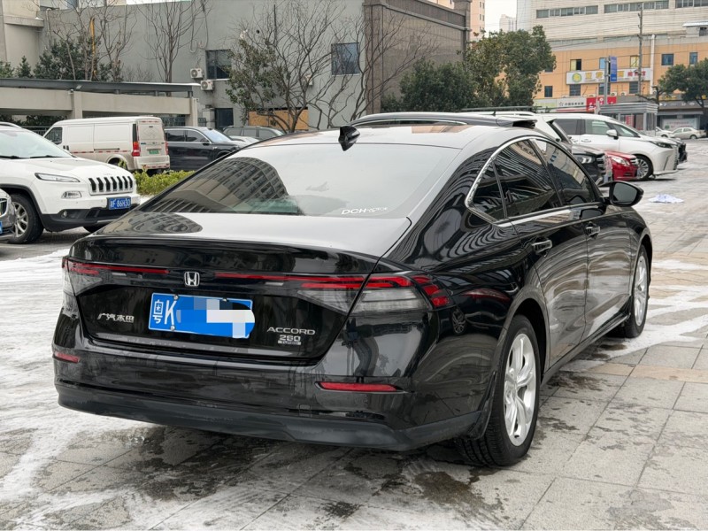 岳阳24年本田雅阁7