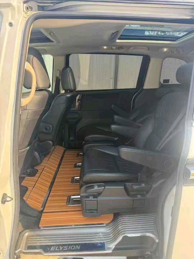 东营19年本田皓影5