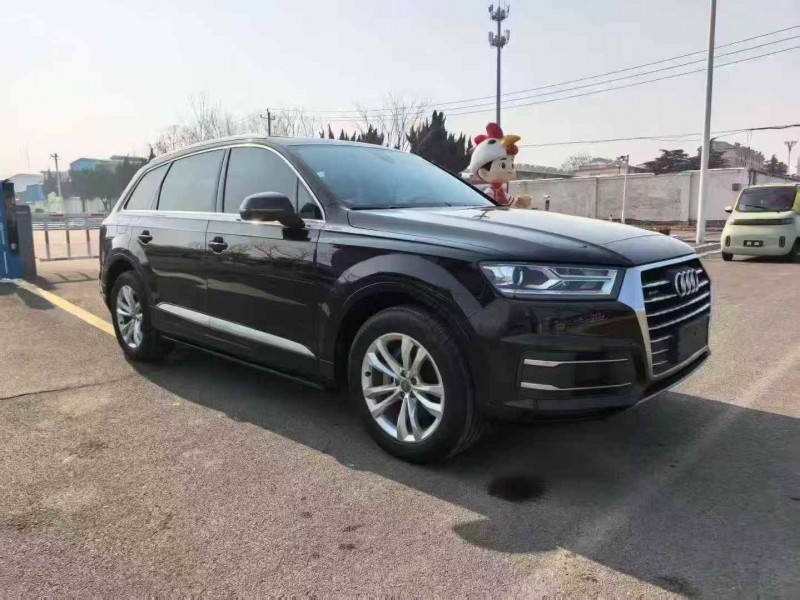 枣庄17年奥迪Q73