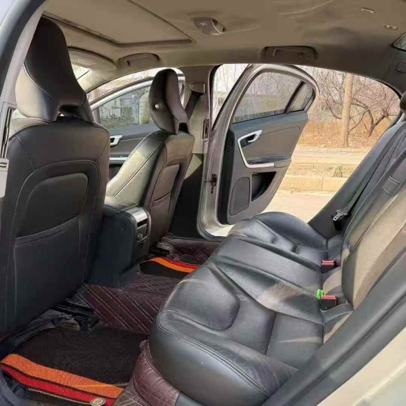 东营20年沃尔沃S60L5