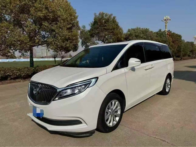 苏州18年别克GL82