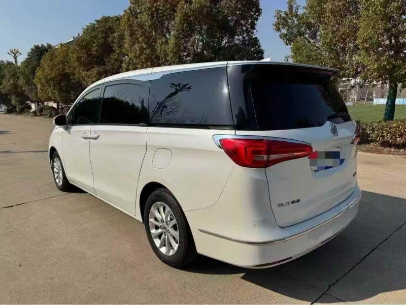 苏州18年别克GL87