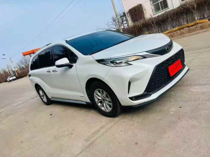 烟台25年丰田格瑞维亚2