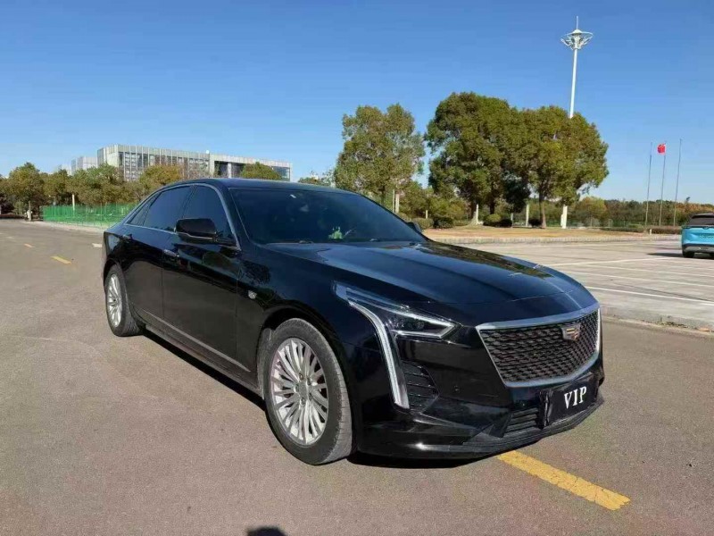 苏州20年凯迪拉克CT63