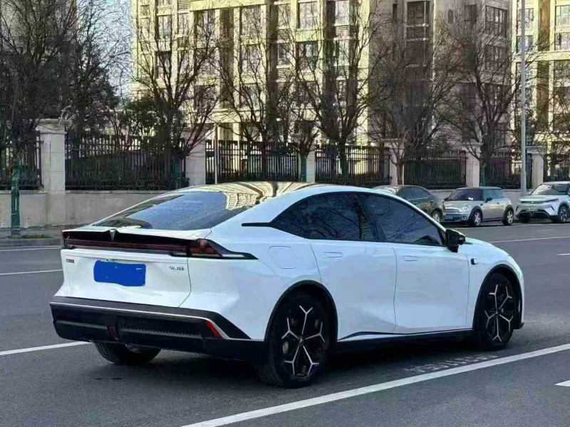 郑州23年长安汽车深蓝8