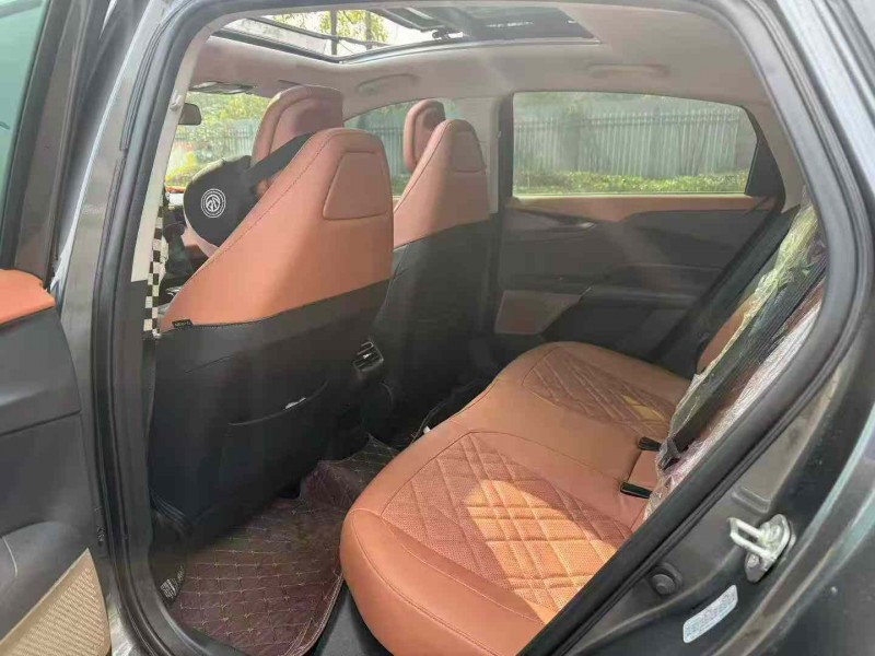 娄底25年长安汽车逸动5