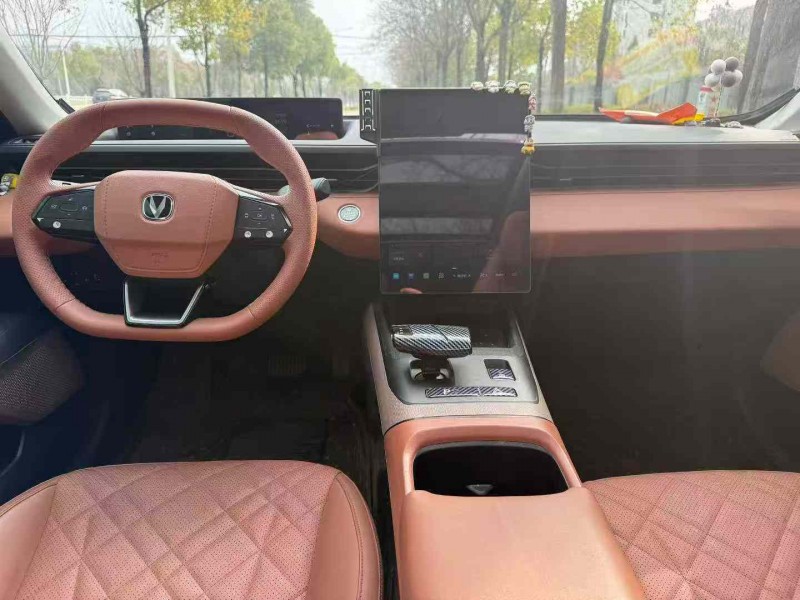 娄底25年长安汽车逸动7