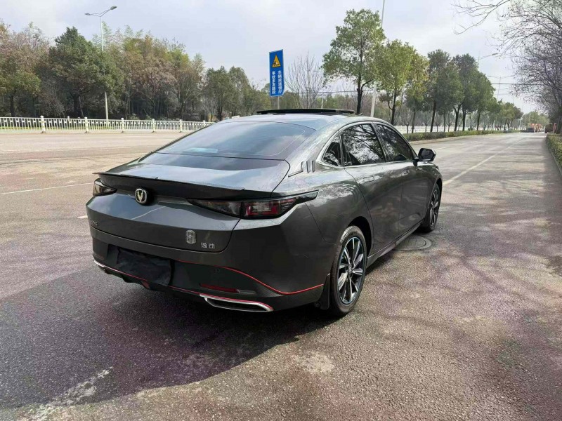 娄底25年长安汽车逸动9