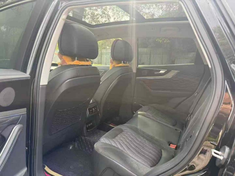 娄底23年红旗HS56