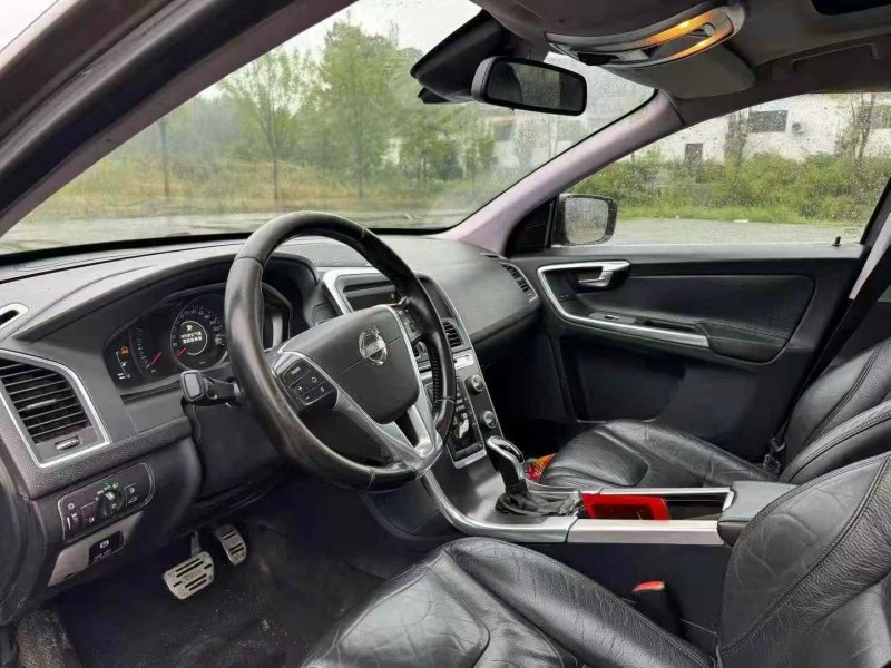 济南14年沃尔沃XC606