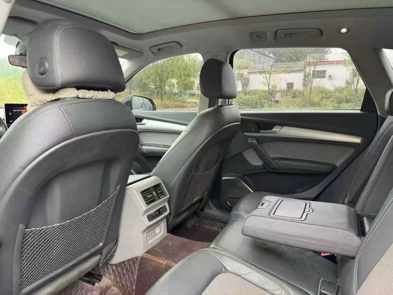 济南19年奥迪Q54