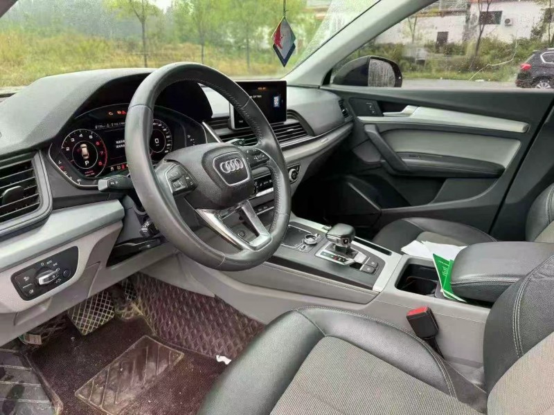 济南19年奥迪Q56