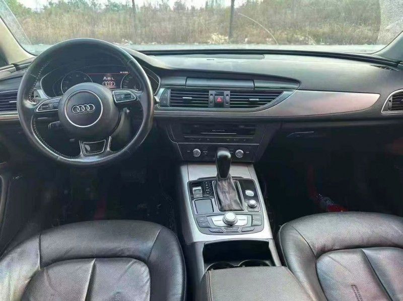 济南17年奥迪A6L4