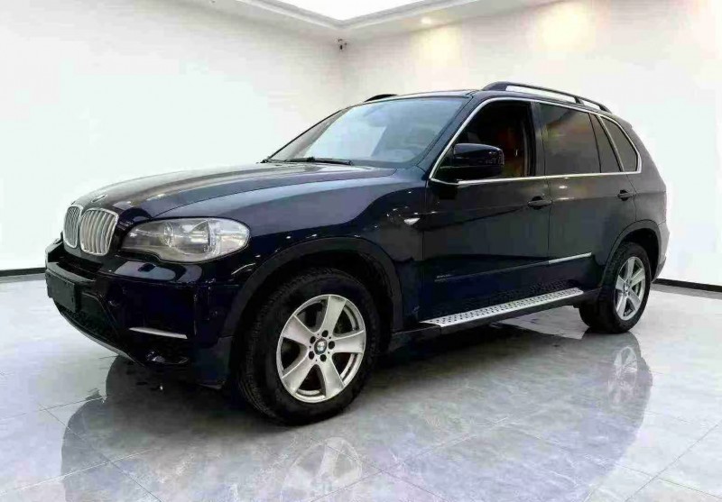 济南13年宝马X52