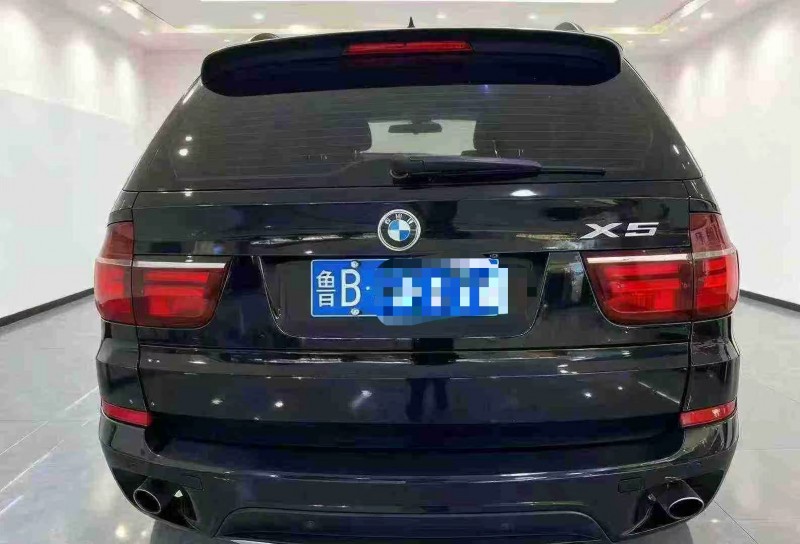 济南13年宝马X56