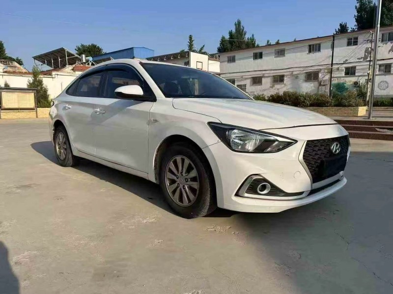 济南19年现代悦动2