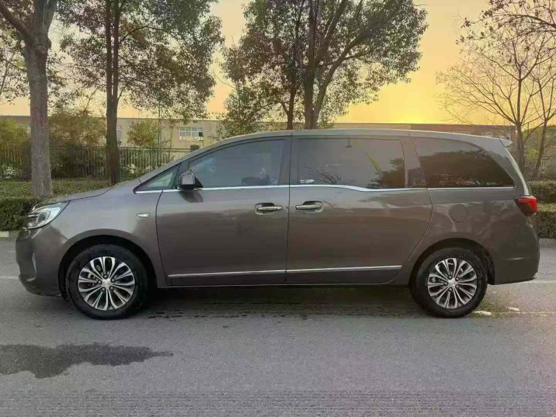 娄底22年别克GL87