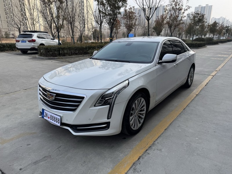 济宁17年凯迪拉克CT63