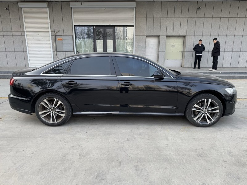 济宁18年奥迪A6L8