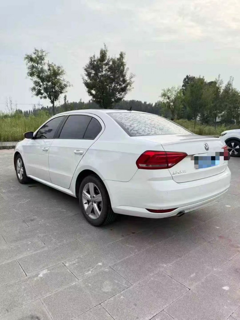 济南18年大众朗逸7