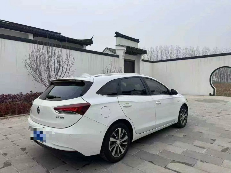 济南18年别克英朗7