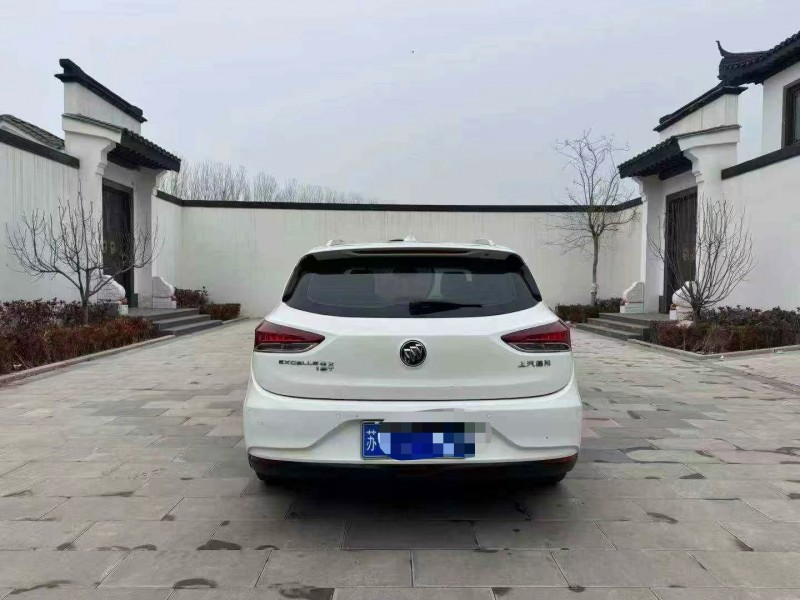 济南18年别克英朗9