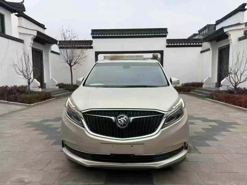 济南19年别克GL81