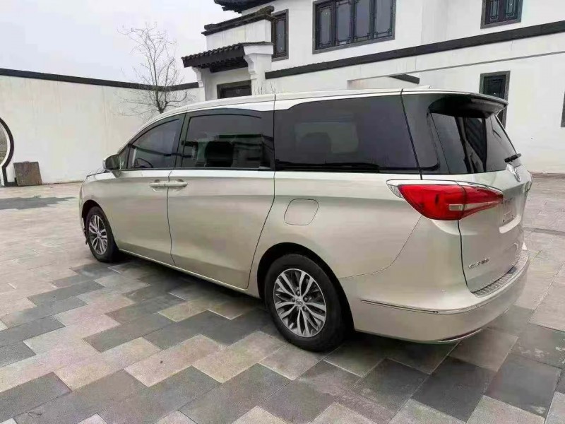 济南19年别克GL88