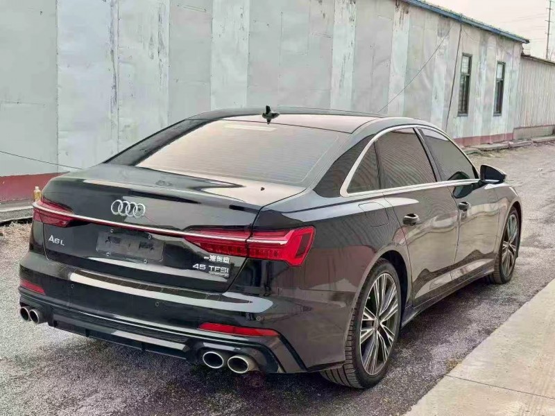 济南19年奥迪A6L8