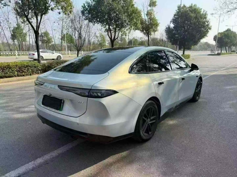 娄底25年传祺埃安RT8