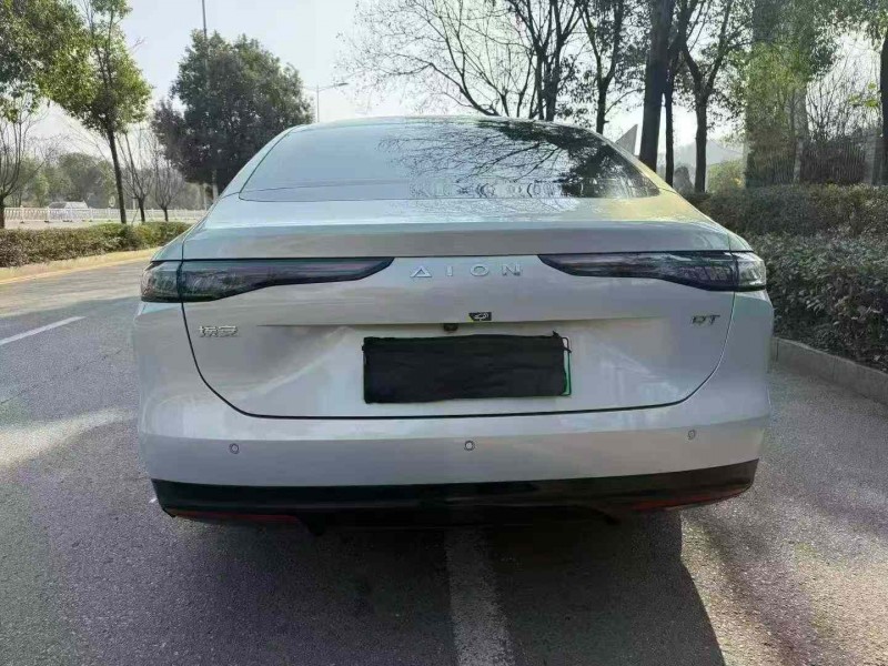 娄底25年传祺埃安RT9