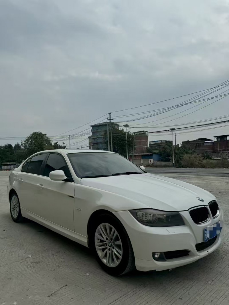 济南12年宝马3系2