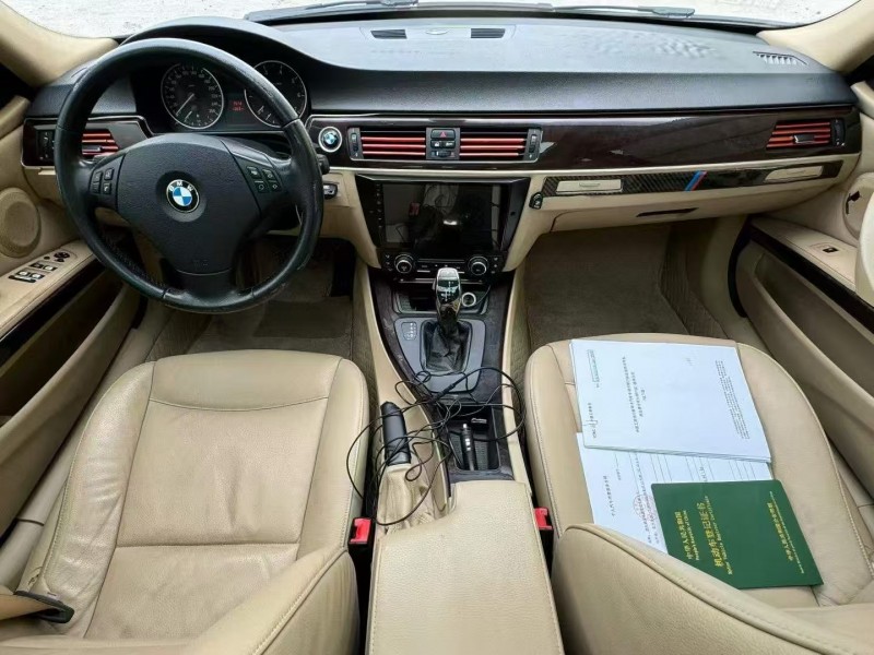 济南12年宝马3系5