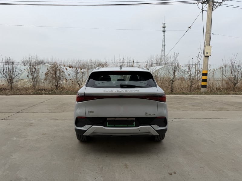 徐州22年比亚迪元9