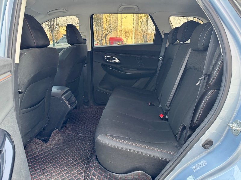 济宁22年长安汽车欧尚8