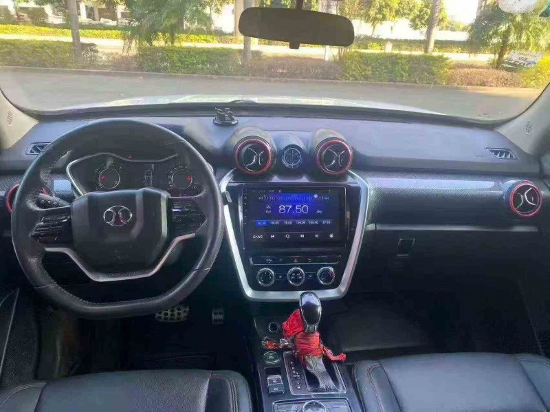 三明17年北京BJ204