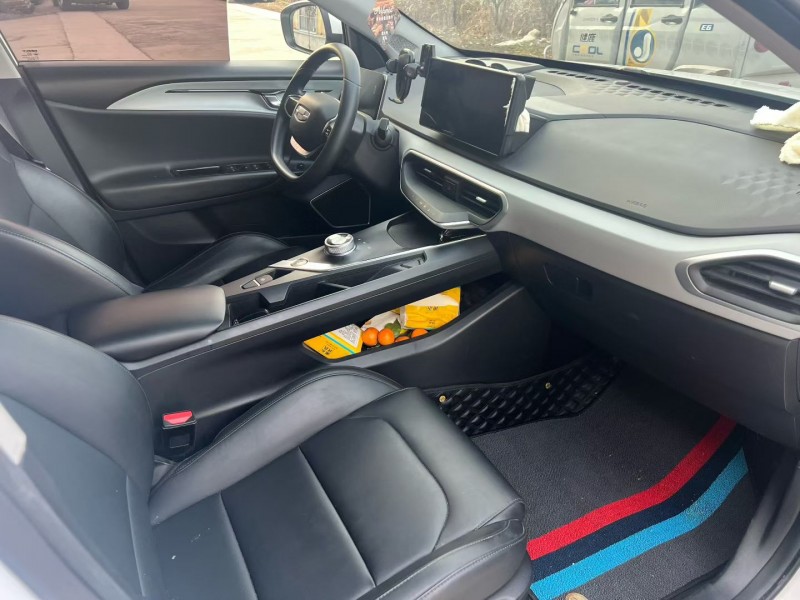 徐州24年吉利几何5