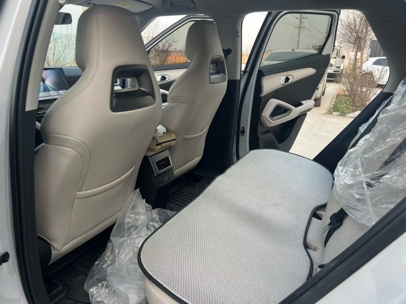 徐州25年比亚迪元6