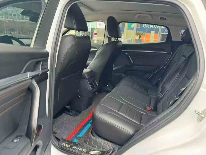 嘉兴19年哈弗F56