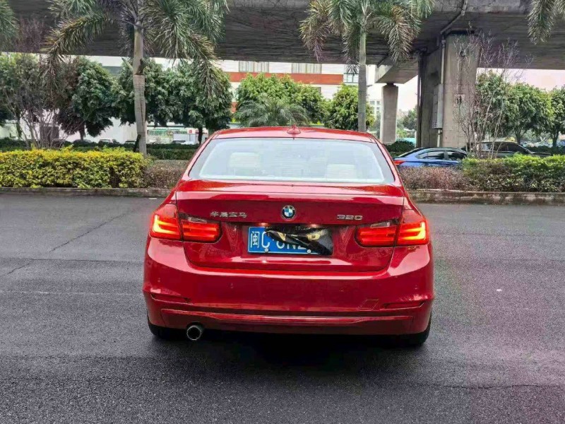 泉州15年宝马3系9