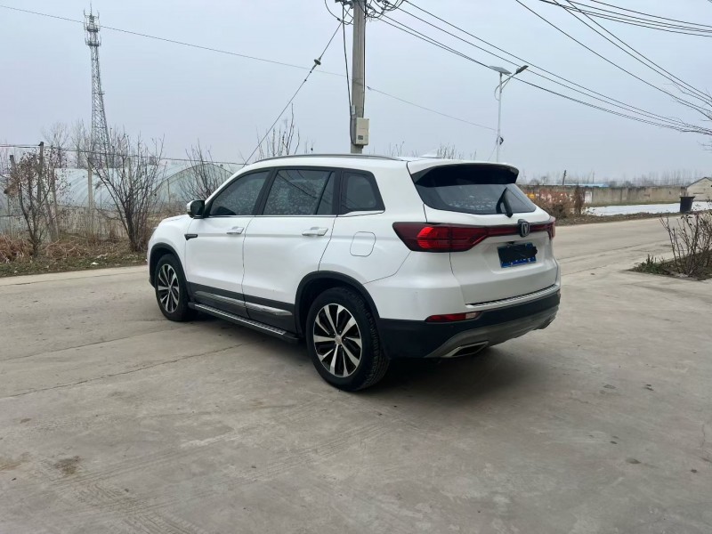 徐州19年长安汽车CS753