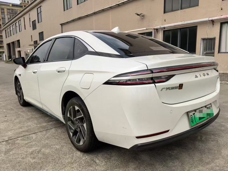 江门25年传祺埃安S7