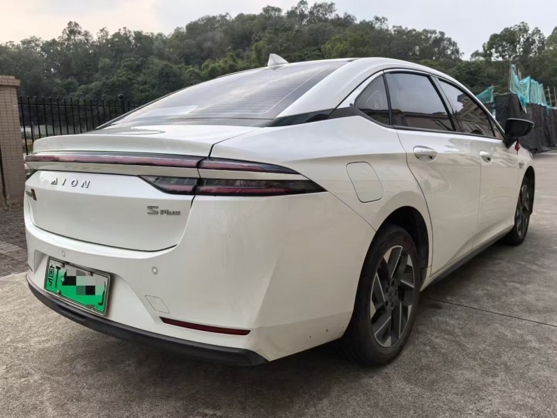 江门25年传祺埃安S8