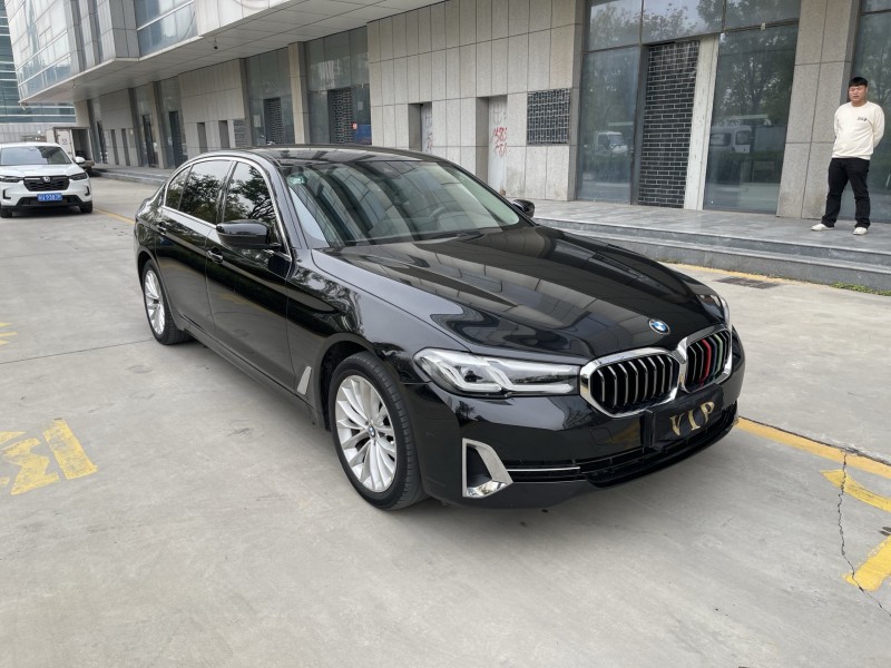 济宁22年宝马5系2