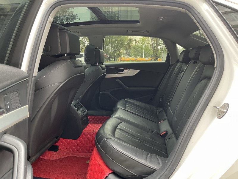 济宁21年奥迪A4L4