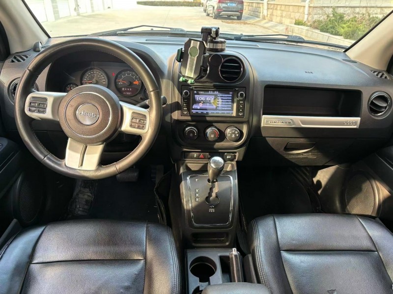 济南14年Jeep指南者7