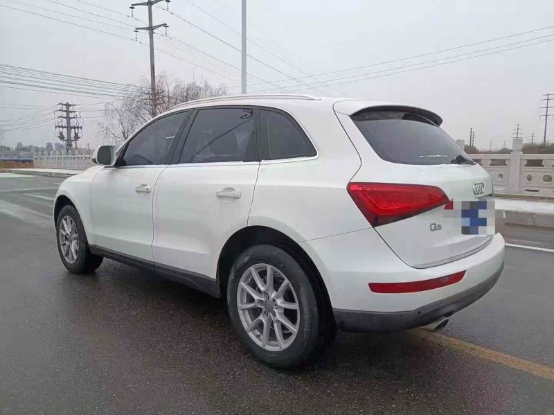 济南16年奥迪Q57